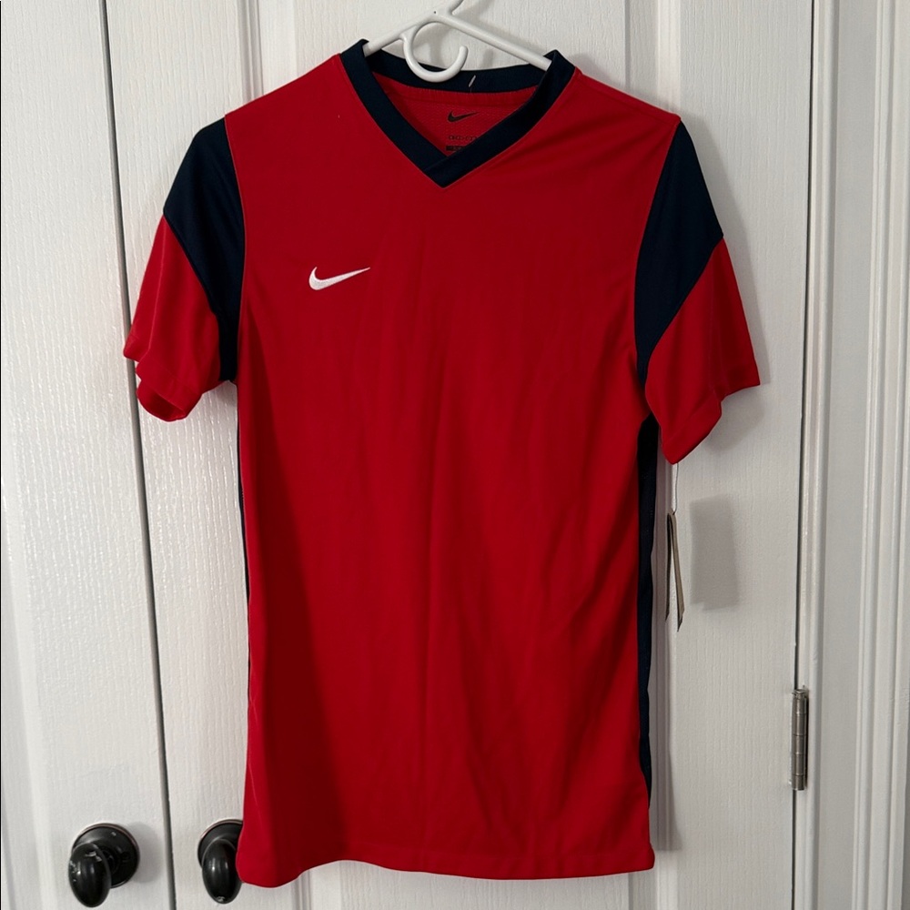 Nike Men's Red and Black Jersey slim fit dri fit size small